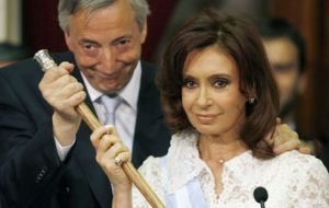  Viveza criolla has been a hallmark of Argentine economic policy under both President Cristina Fernández and her late husband and predecessor, Néstor Kirchner. 