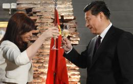 Xi and Cristina celebrate, but any differences on the swap will not be decided by Argentine or Chinese courts 