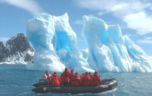However the growth in Chinese visitors to Antarctica is dramatic, rising from just 0.2% 10 years ago to almost 9% last year.