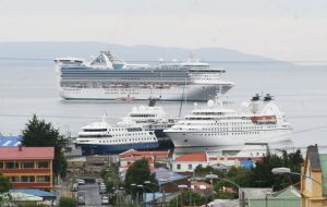 Cruise vessels in Punta Arenas on a busy season day  (Pic LPA)