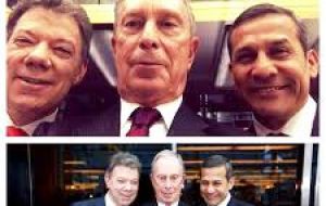 A 'selfie' of Bloomberg with the presidents of Colombia, Santos and Perú's Humala 