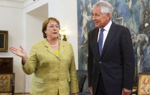 President Bachelet received the Pentagon chief at Government House together with the Foreign affairs and Defense ministers 