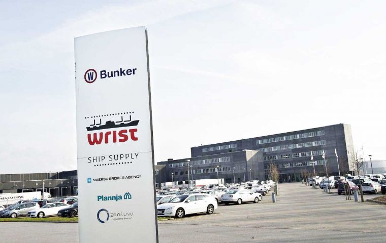 The company owes 13 banks 750m dollars and says it cannot survive without new credit. The bankruptcy filing was lodged in the probate court in Aalborg