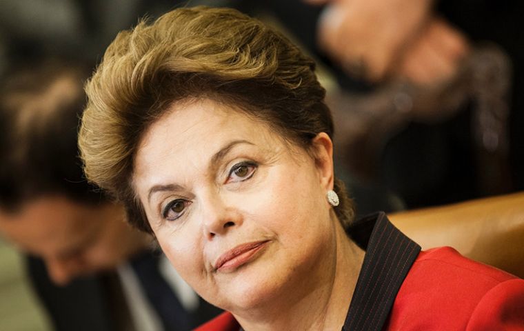 Seven out of ten Brazilians believe Dilma is partly to blame for the extended corruption in the Petrobras case