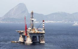 Petrobras plans to invest some 220 billion dollars over the next five years to develop offshore oil fields, but capital markets could be put off by the scandal