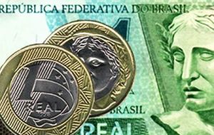 Brazil's currency slips to 2.76 against 1 US dollar