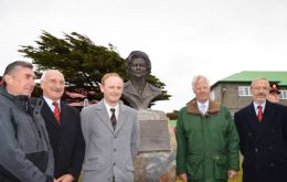 Mark Thatcher, on the right, next to the bronze with several members of the Legislative Assembly (Pic M. MacKay)