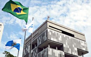 Brazil's largest company lost nearly 3/4 of its market value in recent years due to an inflated investment policy and successive cases of corruption 