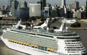 Two crew members were detained as they tried to board Splendour of the Seas with packets of cocaine taped to their bodies, Argentina’s AFIP tax agency said