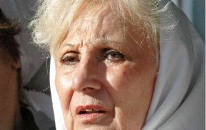 “We continue to demand that the wall of silence is broken in order to find our grandchildren” said Plaza de Mayo Grandmothers leader Estela de Carlotto