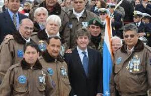 Several ministers will be attending the Rio Grande vigil ceremony on the night of April first, which gathers hundreds of locals and Malvinas veterans   