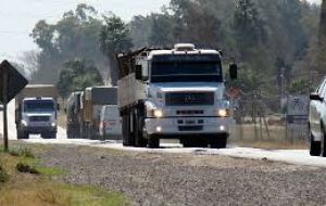 Route 24 in Rio Negro and Paysandú are used mostly by the logging industry and Mercosur trucks joining Uruguay with Argentina and Chile
