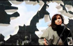 Cristina Fernandez announced the declassification plan during a speech marking the 33rd anniversary of the invasion and occupation by Argentine troops of the Islands 