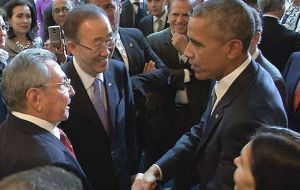 The US president and Castro shook hands at the opening ceremony of the summit on Friday night