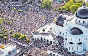 A visit to the Paraguay cathedral at Caacupe, which houses a statuette of the Virgin Mary that draws hundreds of thousands of pilgrims, could be included