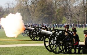 Soldiers from The King's Troop Royal Horse Artillery rode out in a procession from Wellington Barracks, near Buckingham Palace, to sound 41 shots in Hyde Park . 