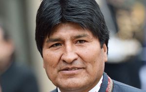 “We must make solid historic and legal arguments to the international community and show Bolivia should return to the Pacific with sovereignty” said Morales