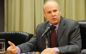 The former Petrobras board was presided by ex Finance Minister Guido Mantega for several years. 