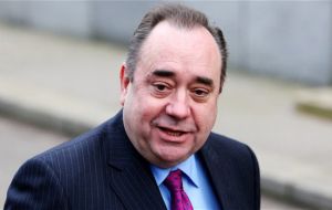 “The Scottish lion has roared this morning across the country,” former SNP leader Alex Salmond said, as he was elected to the seat of Gordon.