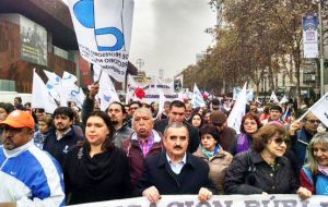 Monday's march marked the first day of the teachers' strike demanding changes in key aspects of a bill reforming the education system promoted by Bachelet