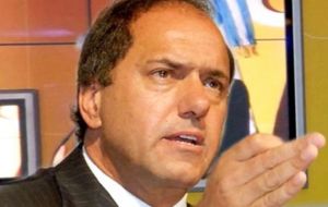 Scioli called for “no speculations” regarding his vice-president candidate but also expressed his “affection and respect” for the president’s son 