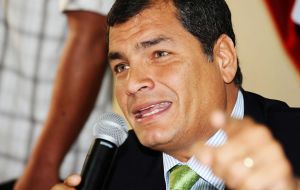“Unfortunately, there are clear indications that coup plotters will try to take the Carondelet [presidential palace]” Correa wrote on Twitter. 