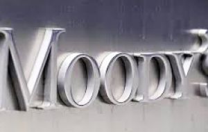 Analysts at Moody's Investors Service visited Brazil in recent days to conduct a review of Brazil's credit rating, currently at Baa2 with a negative outlook.