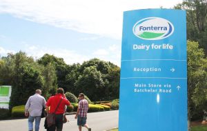 Fonterra announced it would cut more than 500 of its 16,000-strong global work force, and warned more redundancies were likely as it reviews its operations.