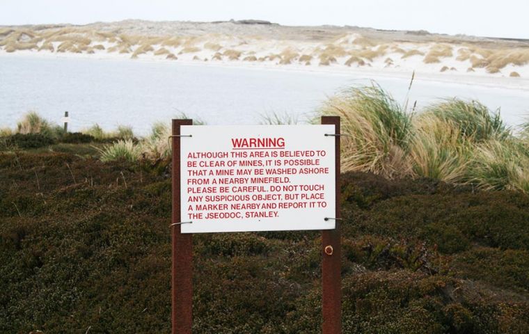 Prior to the Argentine invasion Yorke Bay was a recreation area for Stanley. It has been since fenced with barbed wire carrying ‘danger mines’ signs.