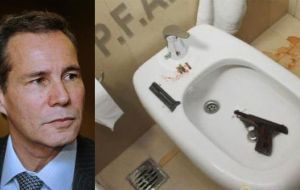 Experts confirmed that three separate laboratory analyses performed on the weapon believed to have killed Nisman tested positive for traces of gunpowder
