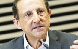 “If the finance minister can't fix the economy without raising taxes, he should pack his bags and go” said Skaf, head of Sao Paulo's Industrial Confederation