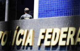 “In his capacity as chief executive of the country”, Lula “could have benefited from the scheme at Petrobras, obtaining benefits for himself”, said the Police