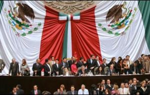 Since 2015, Mexican congressmen are paid $6,999 a month, but when their benefits are included in the sum, they are paid $15,524.