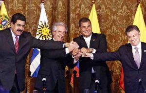 The talks -- facilitated by Correa and Uruguayan President Tabare Vazquez -- lasted five hours and also saw an agreement of “the situation on the border”