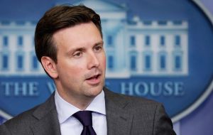 Josh Earnest, the White House press secretary, said the administration was “quite concerned” about reports that Volkswagen flouted emissions regulations.
