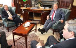 Trobo was in London this week and met for over an hour with Foreign Office minister for Latin American affairs Hugo Swire (L)