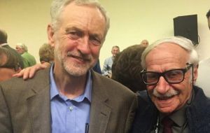 Minister Bossano meets Jeremy Corbyn