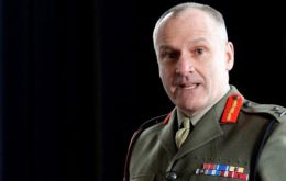Lieutenant General Davis, 52, born in Herefordshire, will take up his position in early 2016 and will succeed Sir James Dutton