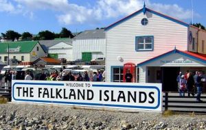 “The bullying and harassment to which the Islanders continue to be subjected is shameful - it's counter-productive, it's wrong and it must stop”