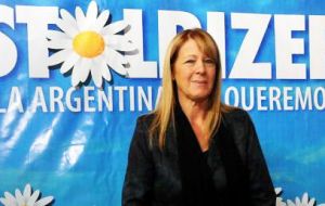Progressive candidate Margarita Stolbizer (2.54%) said she would not support continuity and underlined that Scioli represents 'continuity of this government'.
