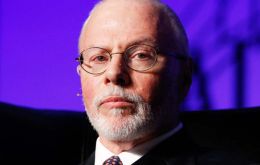 Billionaire New York investor Paul Singer sent a letter to dozens of other donors declaring his support for Rubio in the presidential primary
