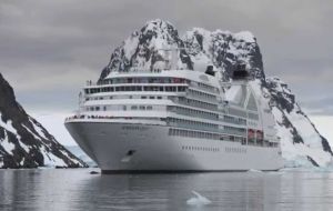 On November 29, Seabourn Quest returns to Antarctica for its third season on a series of voyages between Valparaíso, Chile and Buenos Aires, Argentina