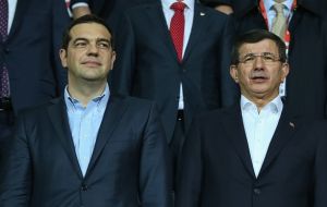 Turkish PM Ahmet Davutoglu and Greece's Alexis Tsipras (L) watched the game together in a sign of reconciliation between the two neighbors (Pic Reuters)