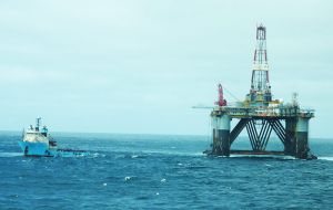 In 2013, it was announced that oil executives linked to drilling in the Falklands would be arrested if they set foot in Argentina.