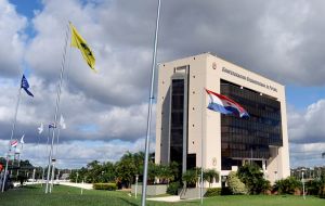 Paraguayan president Horacio Cartes gave precise instructions the event must take place at Conmebol's convention centre.