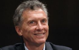 Mauricio Macri wants to receive the presidential baton and sash from outgoing President Cristina Fernandez in government house, Casa Rosada