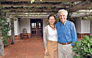 With his wife Kristine McDivitt he founded Conservacion Patagonica in 2000 and later started Patagonia National Park which will be the largest in Chile
