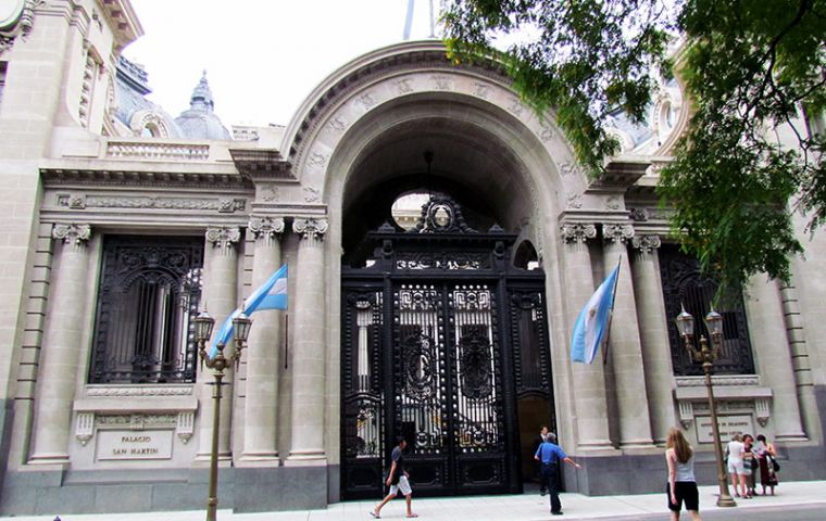 The official release from the San Martín Palace enumerates the support for Argentina's position during the last fifty years  
