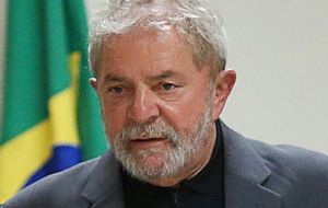 Lula has strongly defended himself against suggestions of his alleged involvement in corruption: ”there is no more honest living soul alive” in Brazil than him.