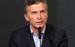 Macri short in Congress of sufficient support is wooing provincial governors and lawmakers with more funds and loans to have his legislative program passed. 